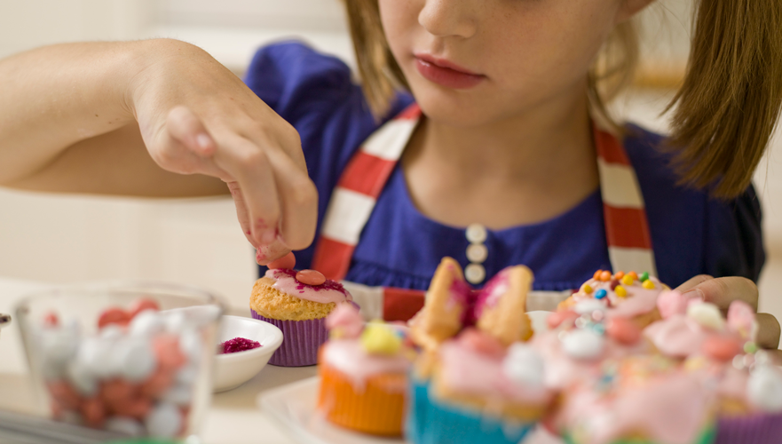 Red Cat Reading Cupcake day learn to read